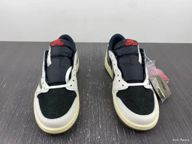 Kicked Out Shoe Store Air OG 1 Olive Travis x WMNS Low Jordan DZ4137-106 Scott 0610